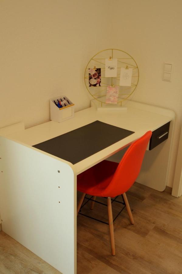 Unique Zentrale Moderne 2 Zimmer Wohnung Nahe Dem Park Вилинген-Швенинген Екстериор снимка